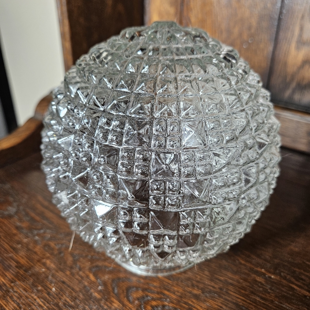 Vintage Elegant Glass Sphere Replacement Globe Fitted.